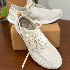 New Balance Women's Sneaker